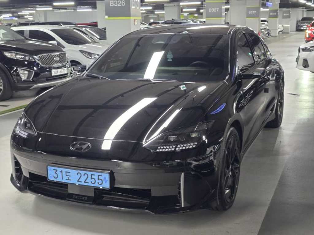HYUNDAI Ioniq 6