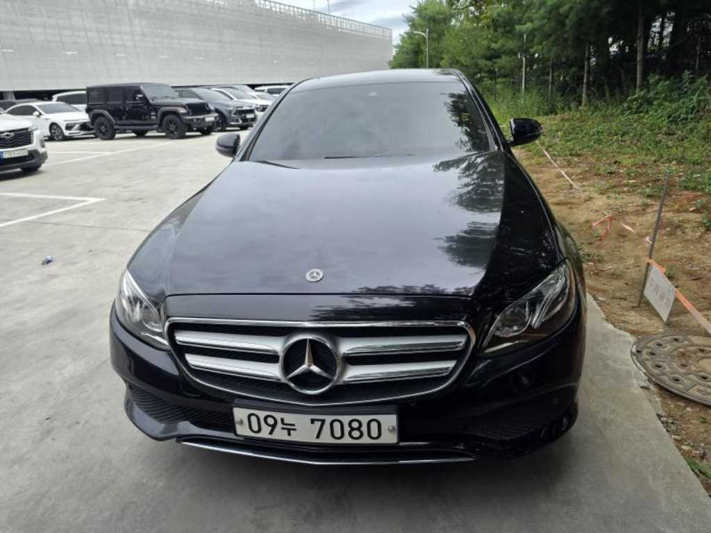Mercedes Benz E class
