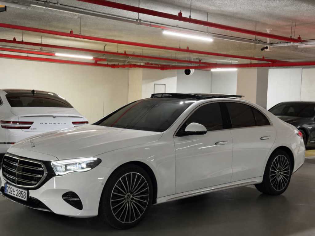 Mercedes Benz E class
