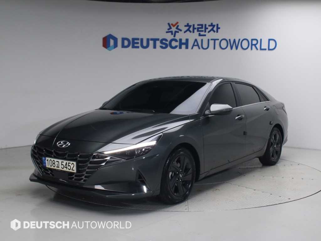 HYUNDAI Avante