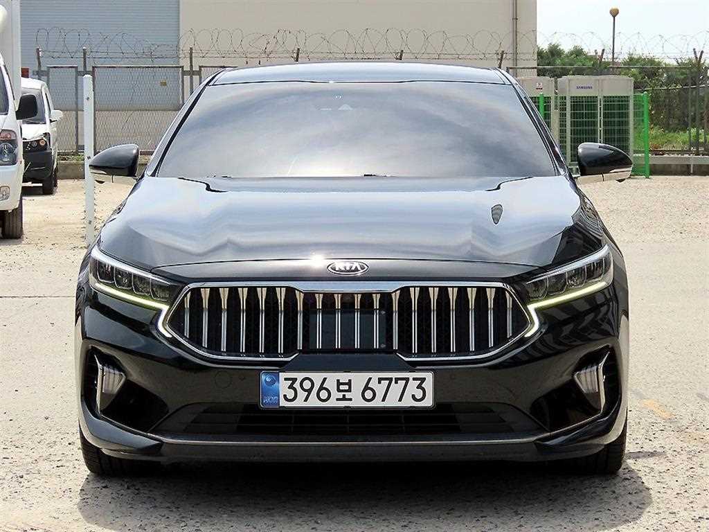 KIA K7