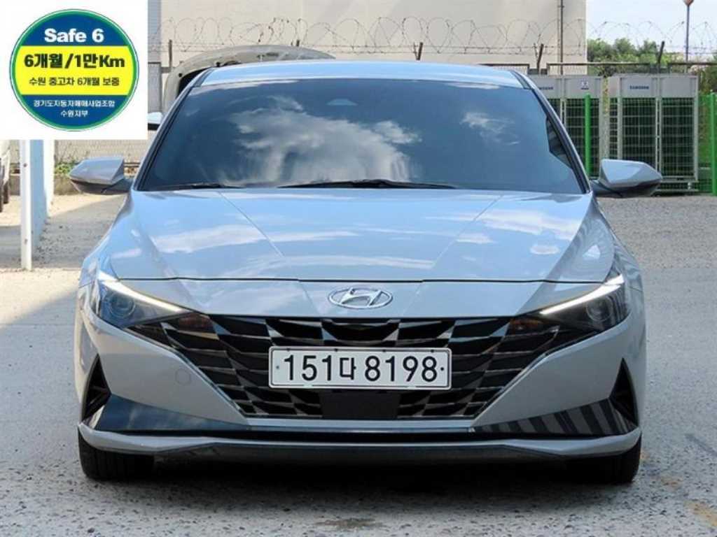 HYUNDAI Avante