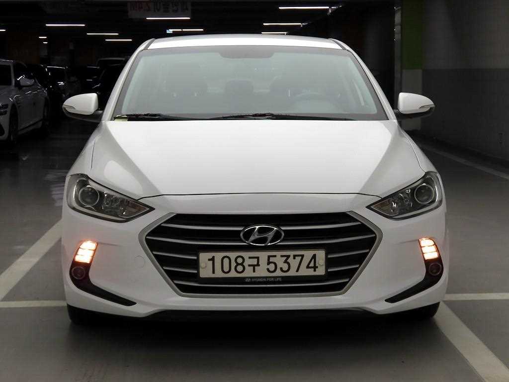 HYUNDAI Avante AD 1.6 GDI Smart