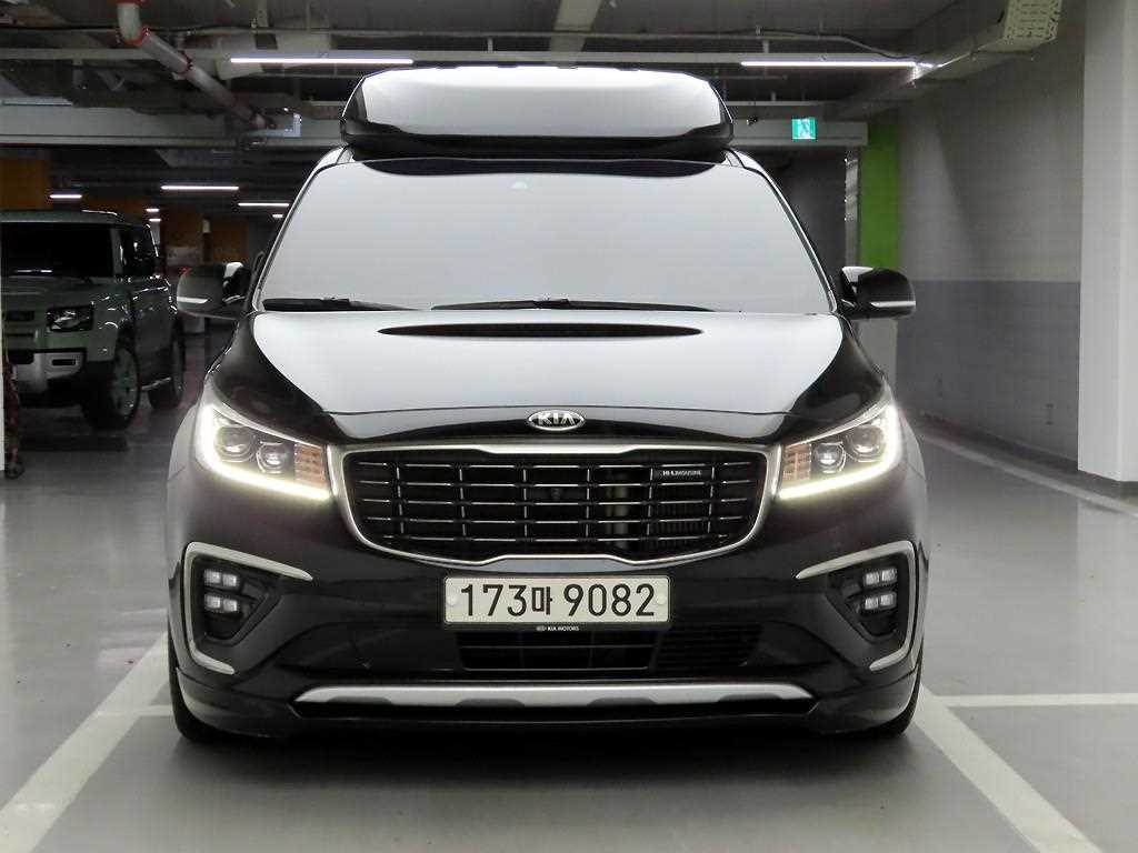 KIA Carnival 2019