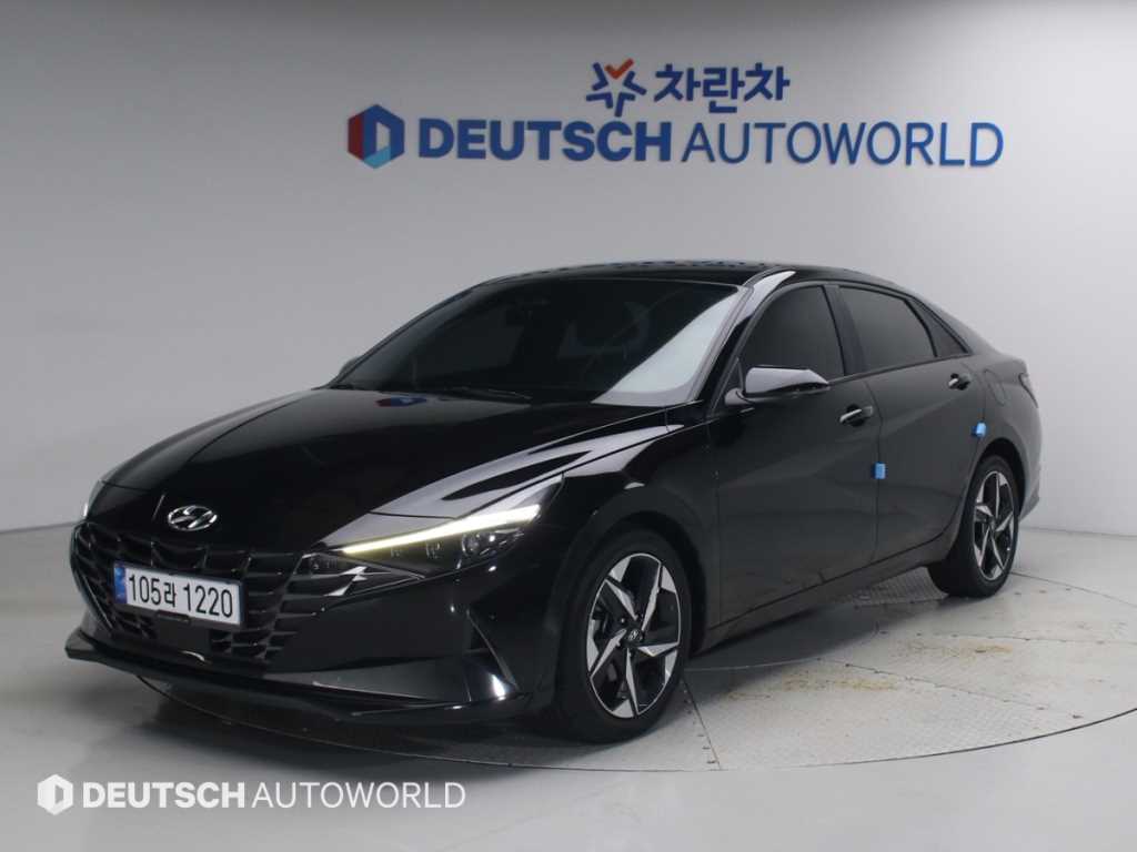 HYUNDAI Avante