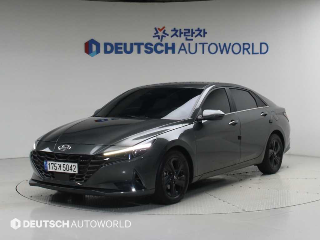 HYUNDAI Avante