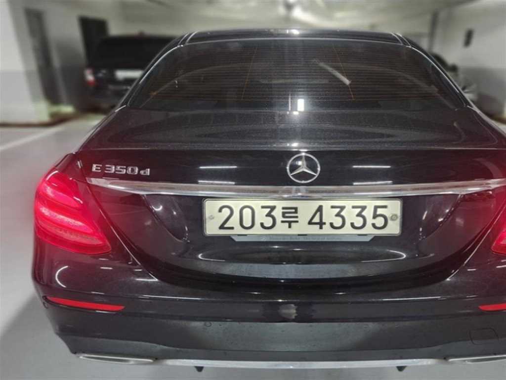 Mercedes Benz E class