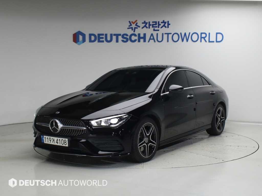 Mercedes Benz CLA Class