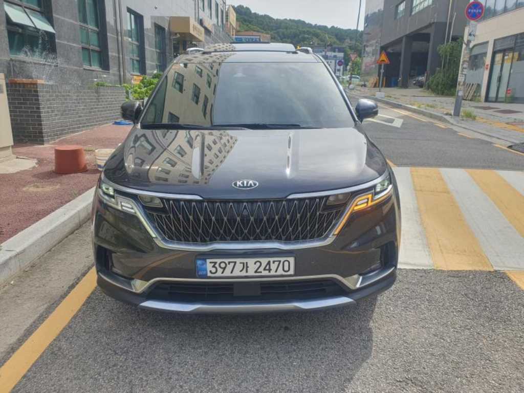 KIA Carnival 2021 — Zona Franca Iquique
