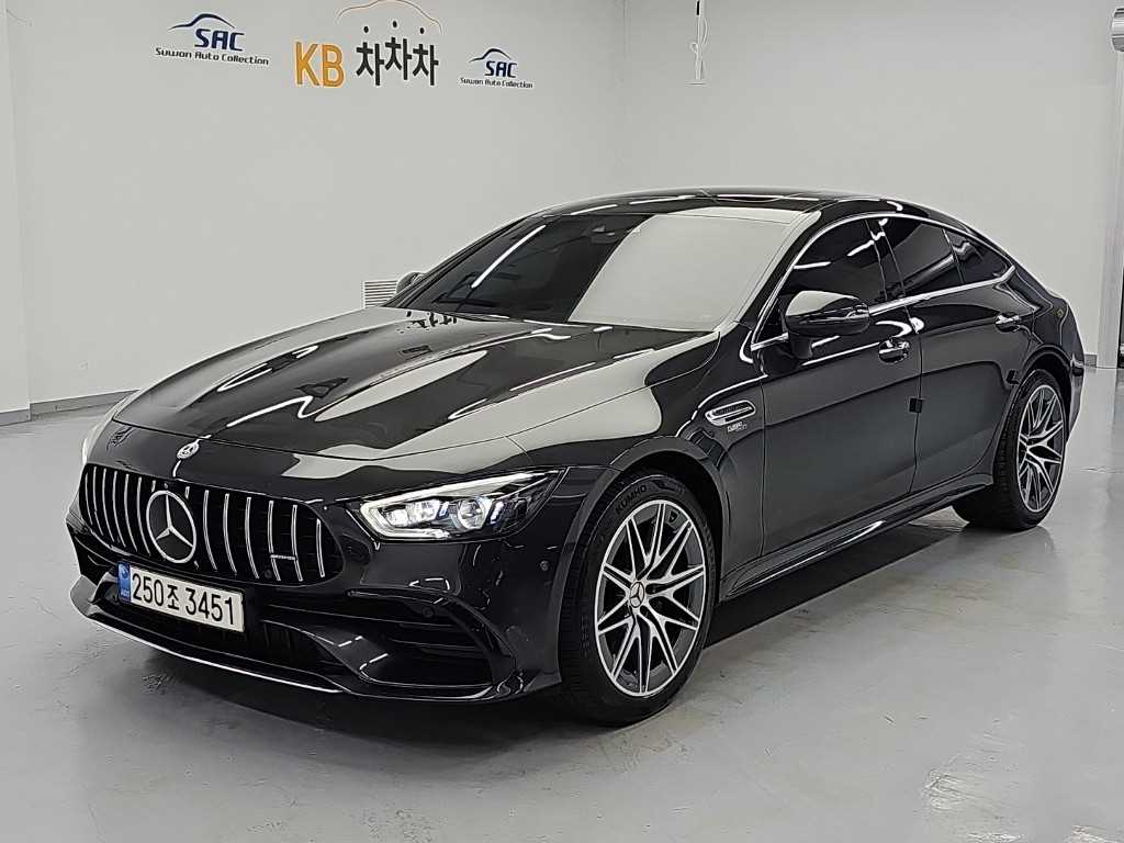 Mercedes Benz AMG GT