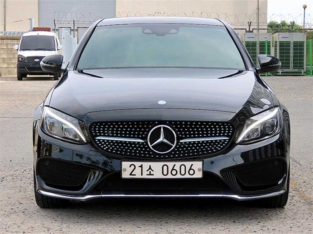 Mercedes Benz C Class