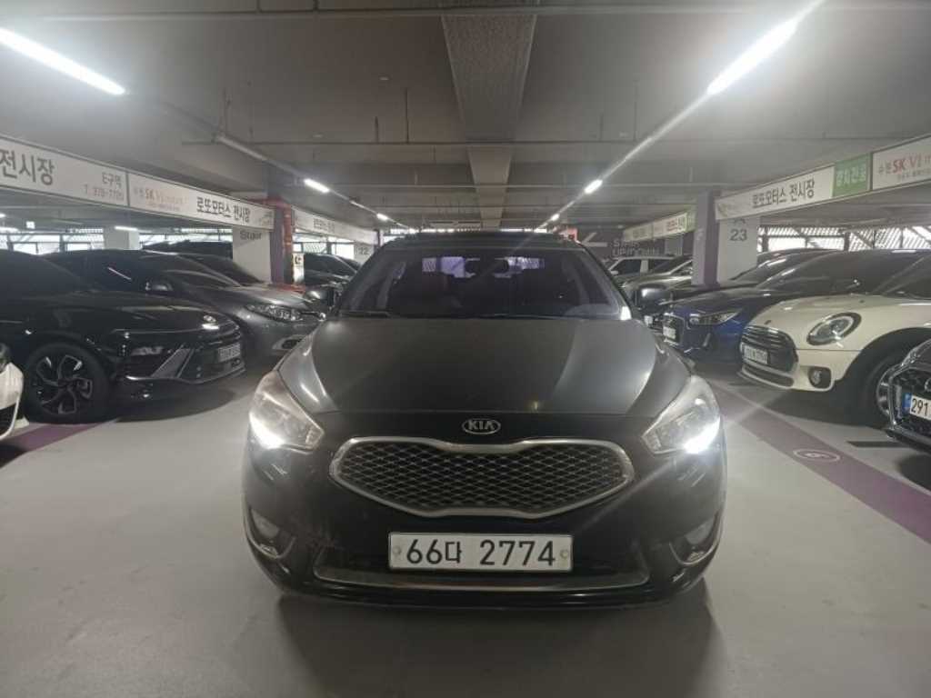 KIA K7