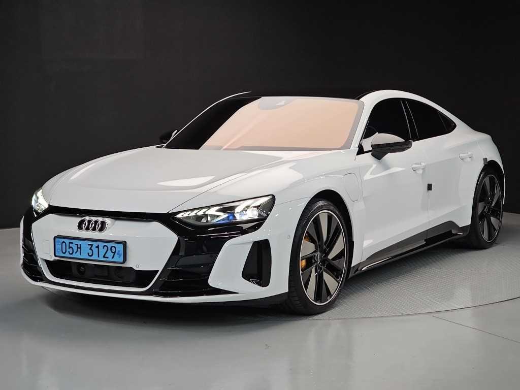 Audi e-Tron GT