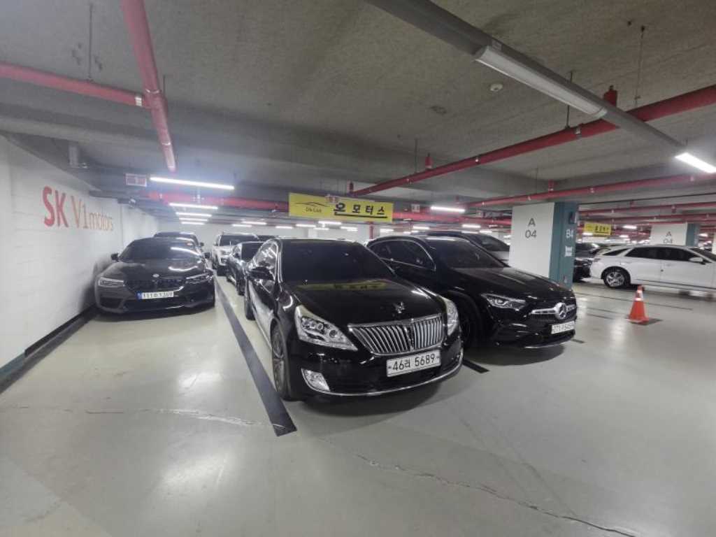 HYUNDAI Equus