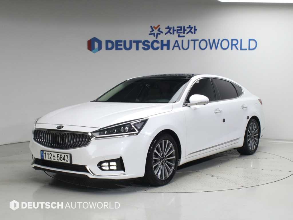 KIA K7