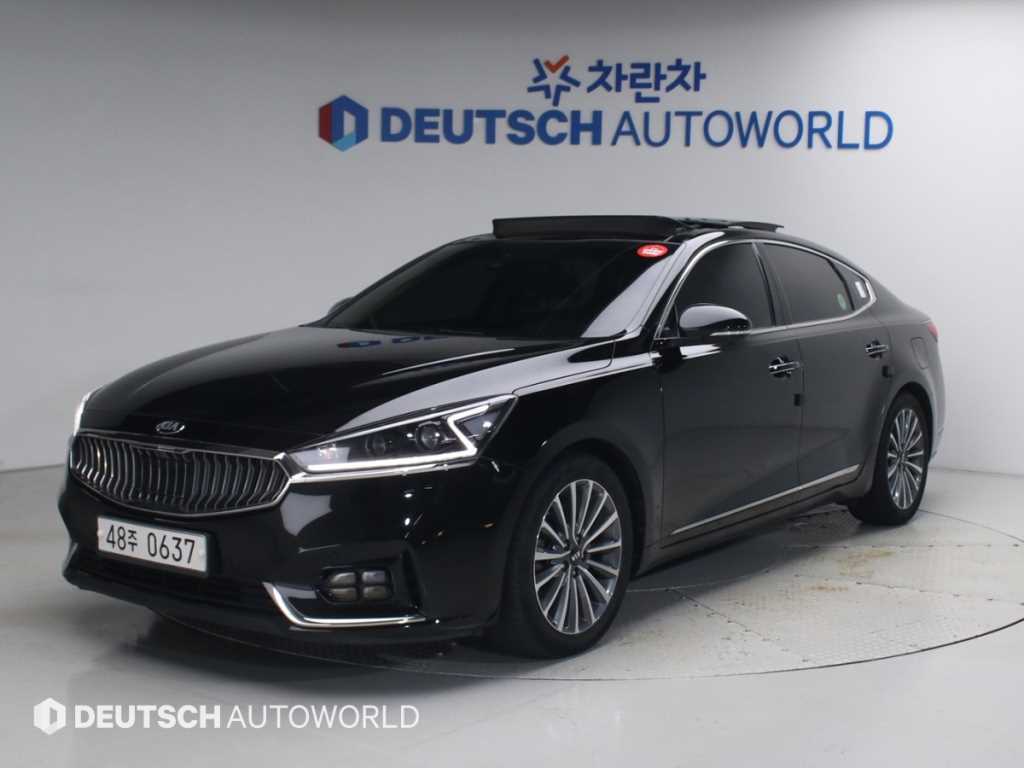KIA K7