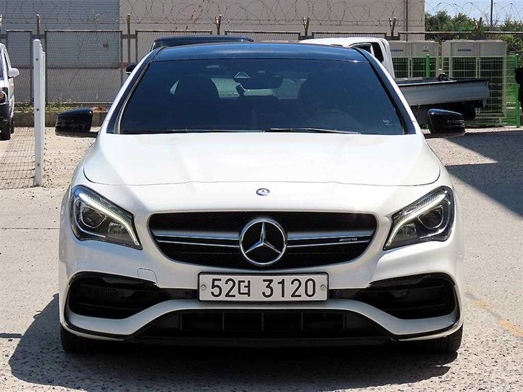 Mercedes Benz CLA Class