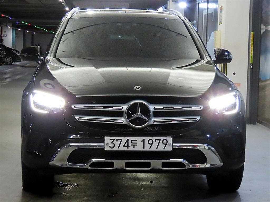 Mercedes Benz GLC Class