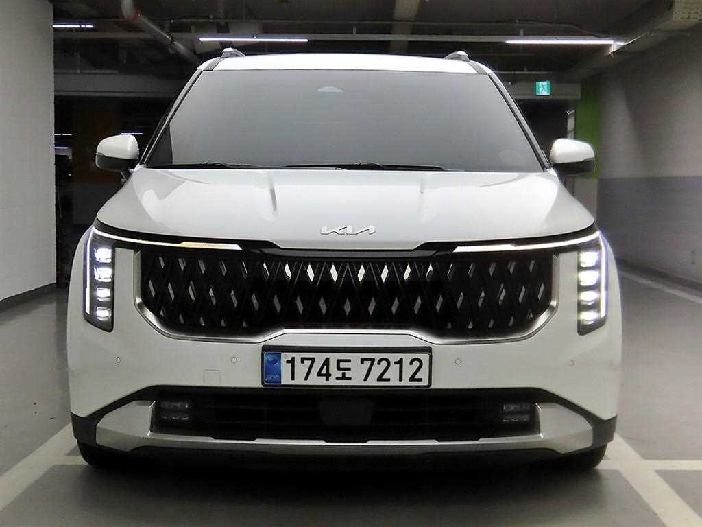 KIA Carnival 2025