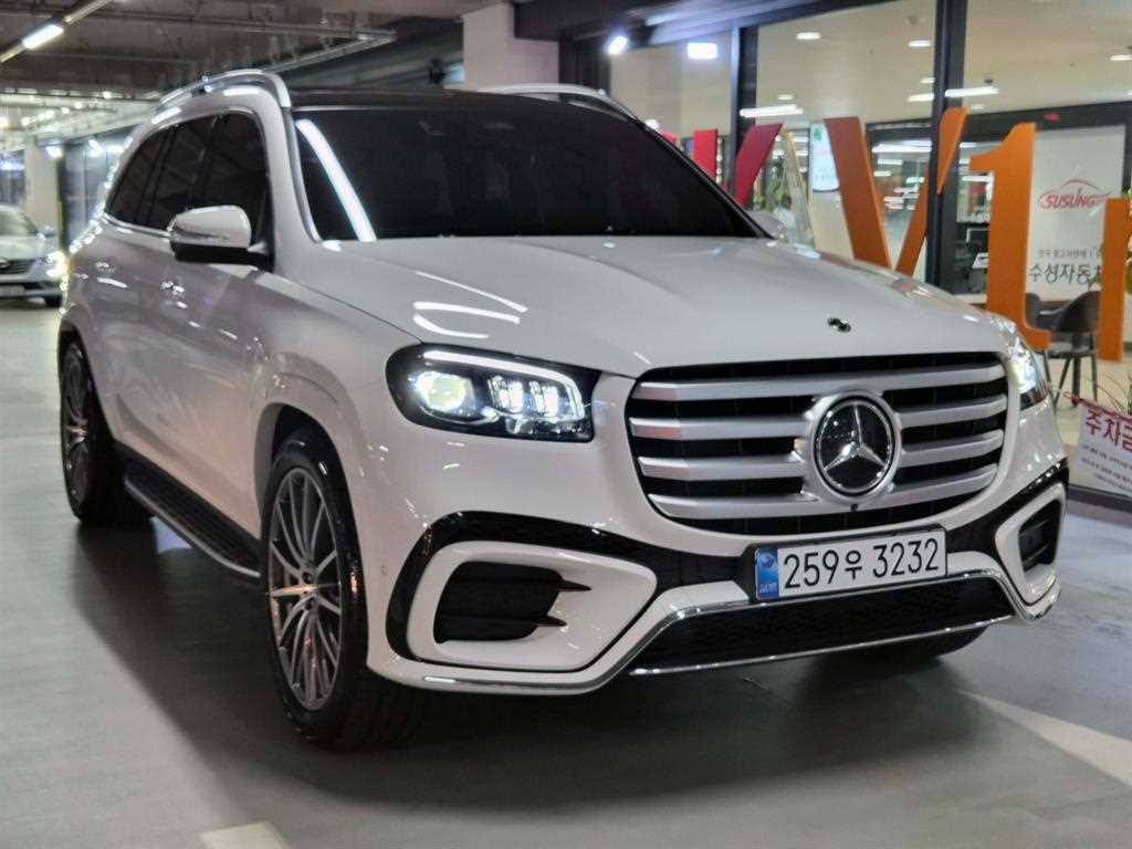 Mercedes Benz GLS Class