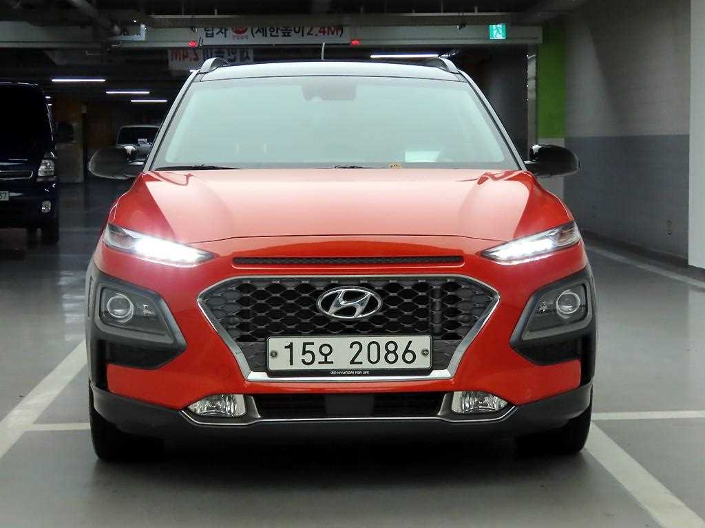 HYUNDAI Kona