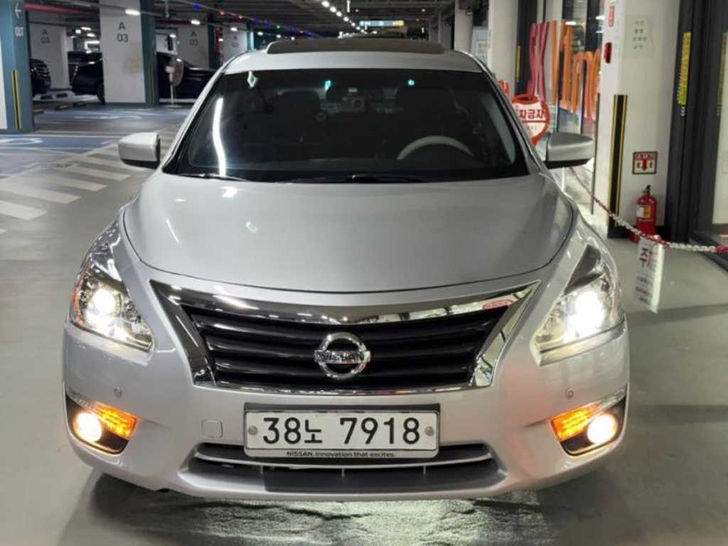 Nissan Altima
