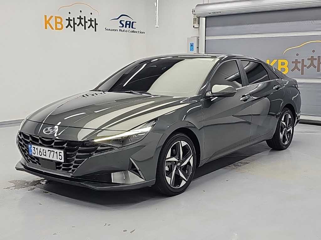 HYUNDAI Avante