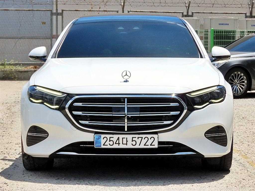 Mercedes Benz E class