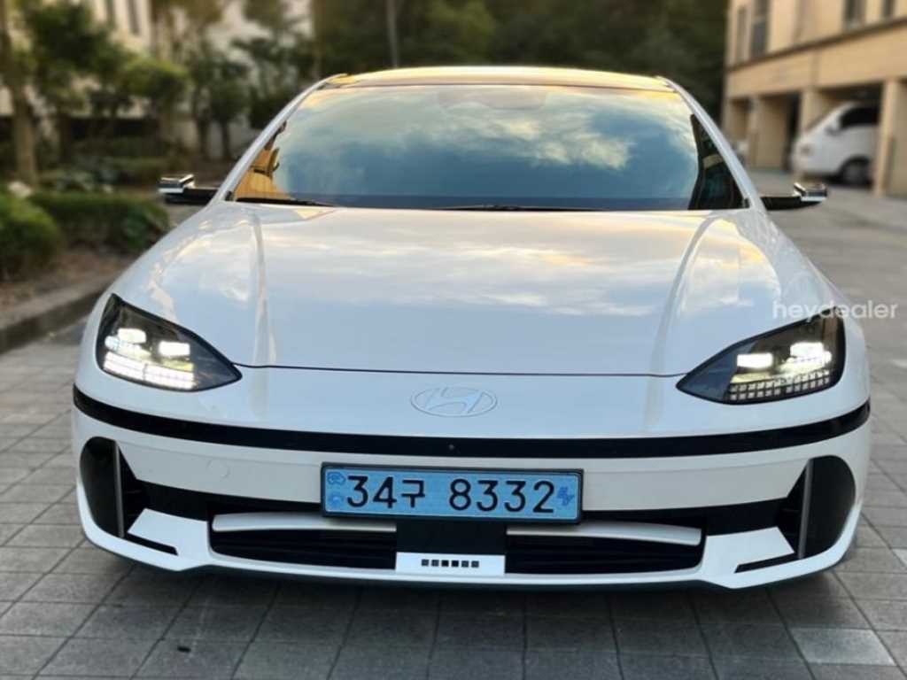 HYUNDAI Ioniq 6