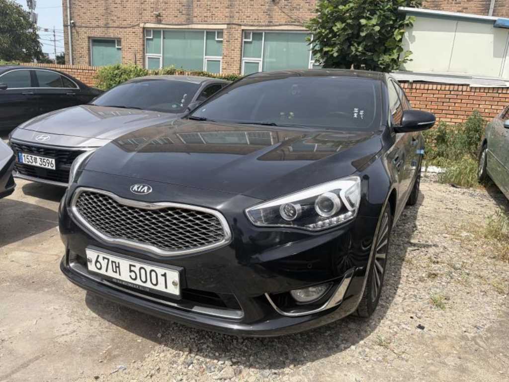 KIA K7