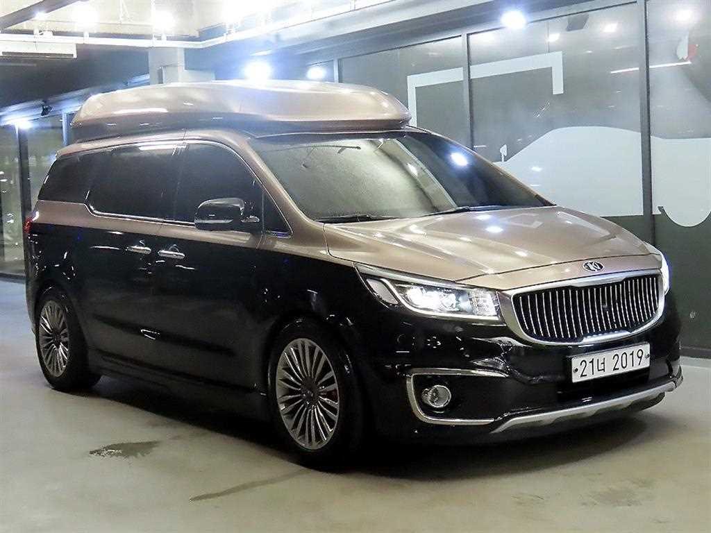 KIA Carnival 2018