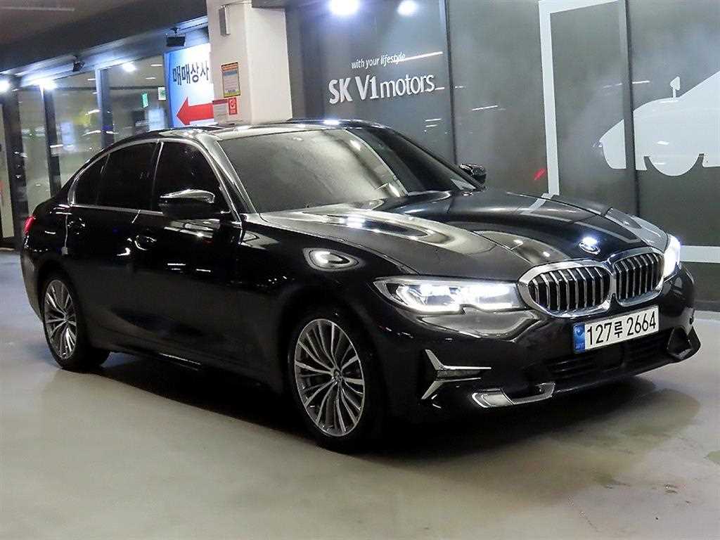 BMW 3 series 2021 — Zona Franca Iquique