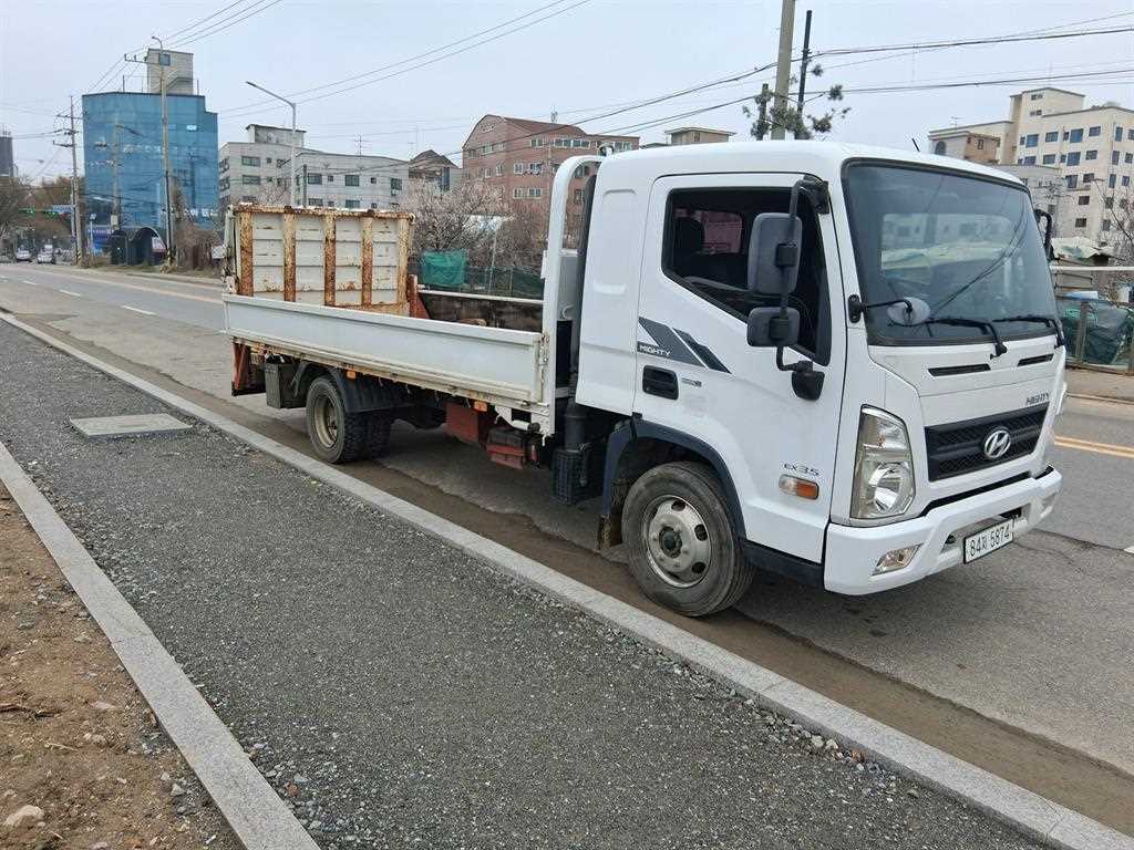 medium and large cargo Cargo