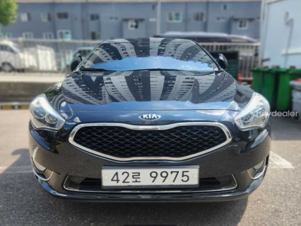 KIA K7
