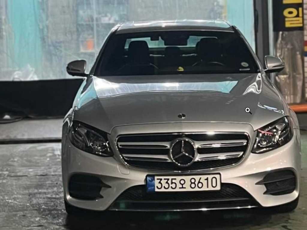 Mercedes Benz E class