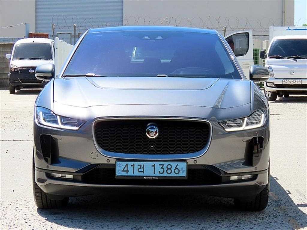 Jaguar I-PACE
