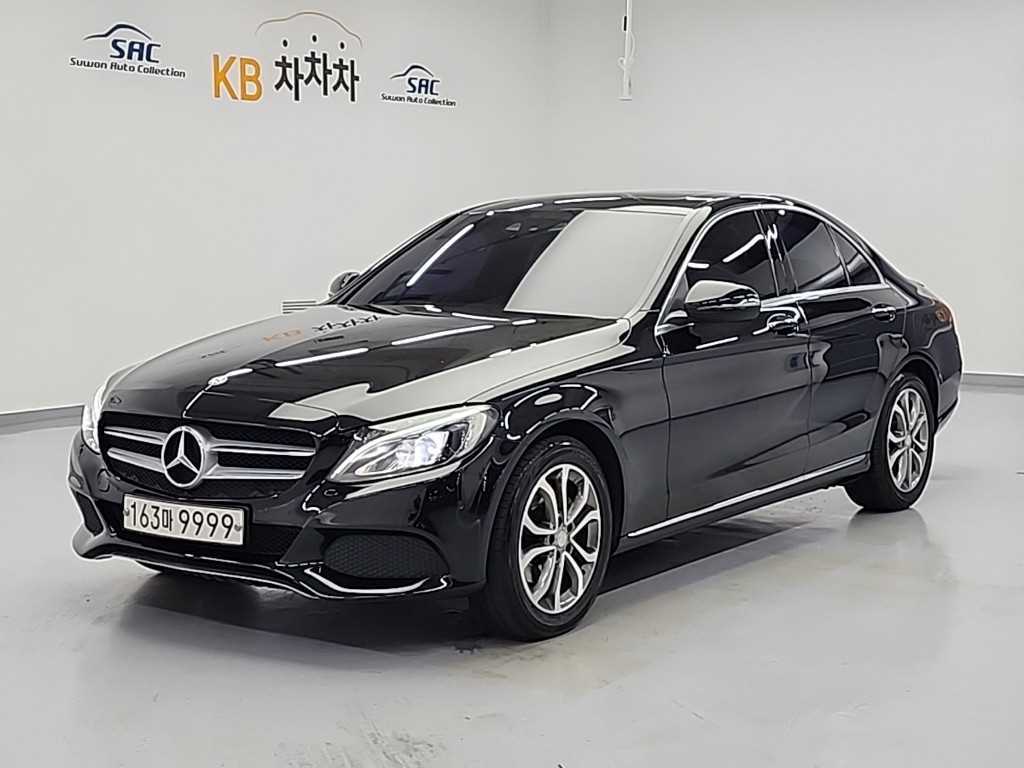 Mercedes Benz C Class 2017 — Zona Franca Iquique