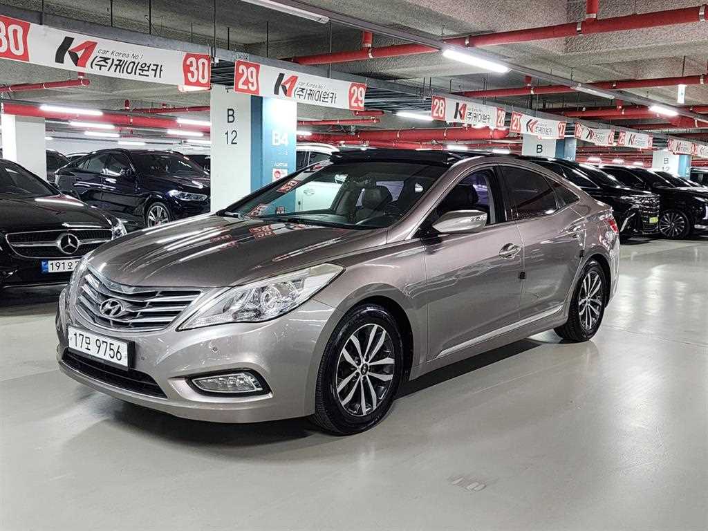 HYUNDAI Grandeur