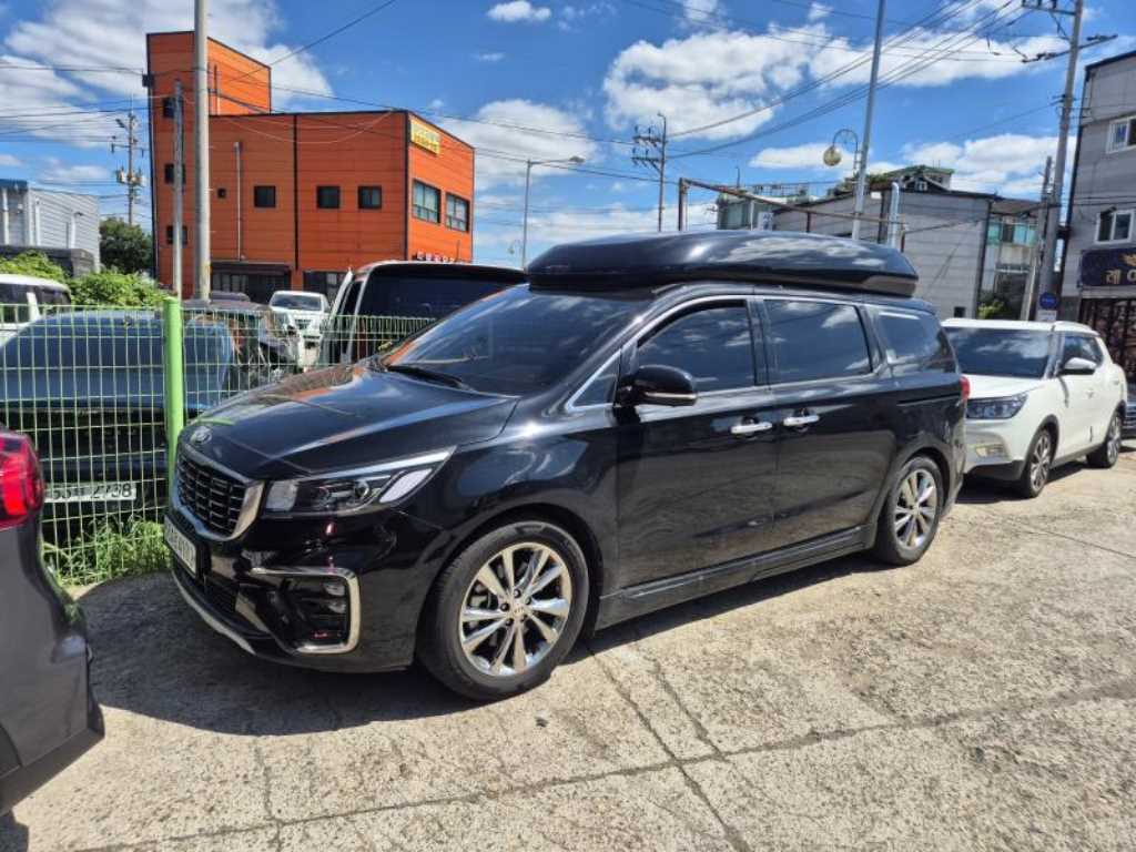 KIA Carnival 2020 — Zona Franca Iquique