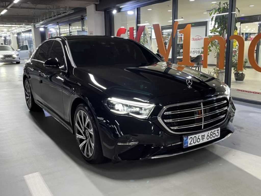 Mercedes Benz E class