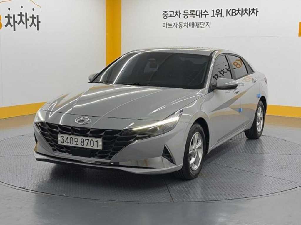 HYUNDAI Avante