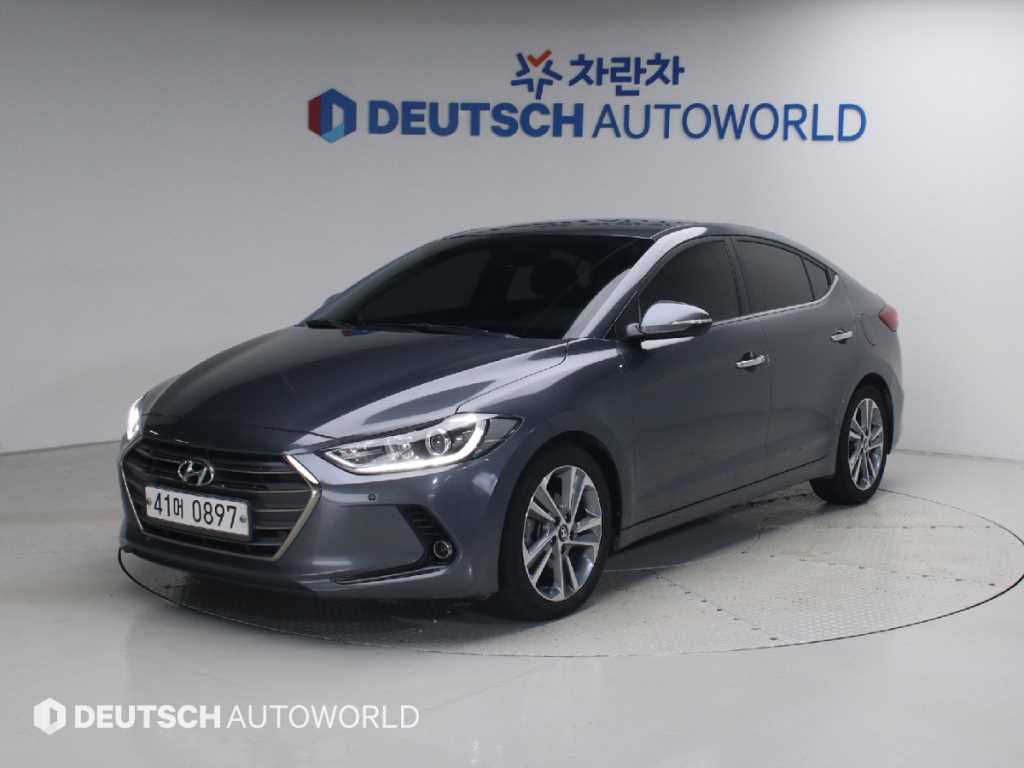 HYUNDAI Avante