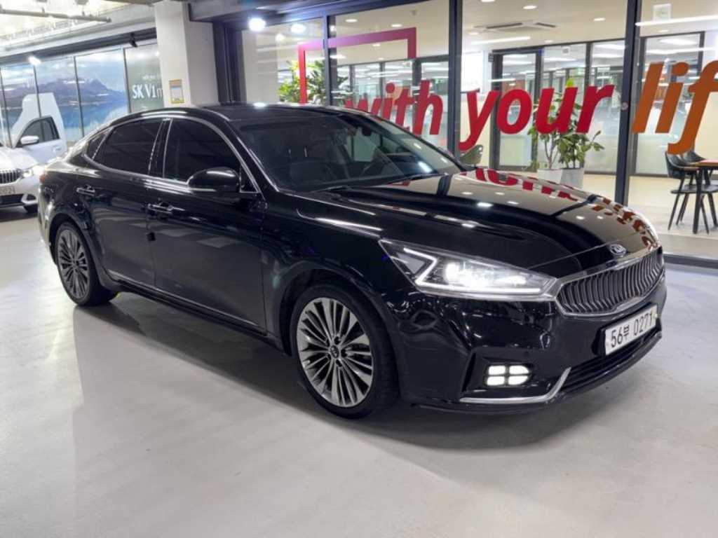 KIA K7
