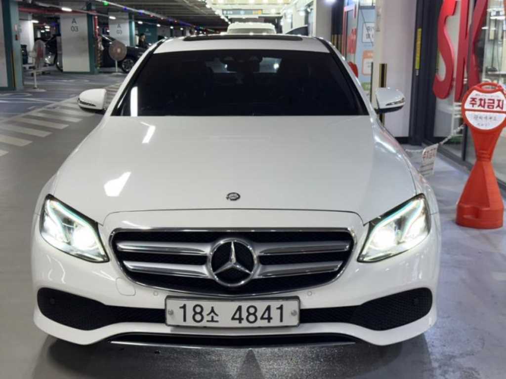 Mercedes Benz E class