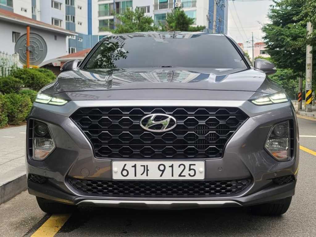 HYUNDAI Santa Fe 2018