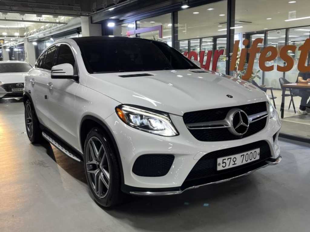 Mercedes Benz GLE Class