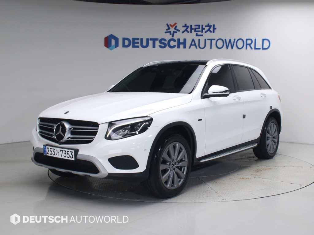 Mercedes Benz GLC Class