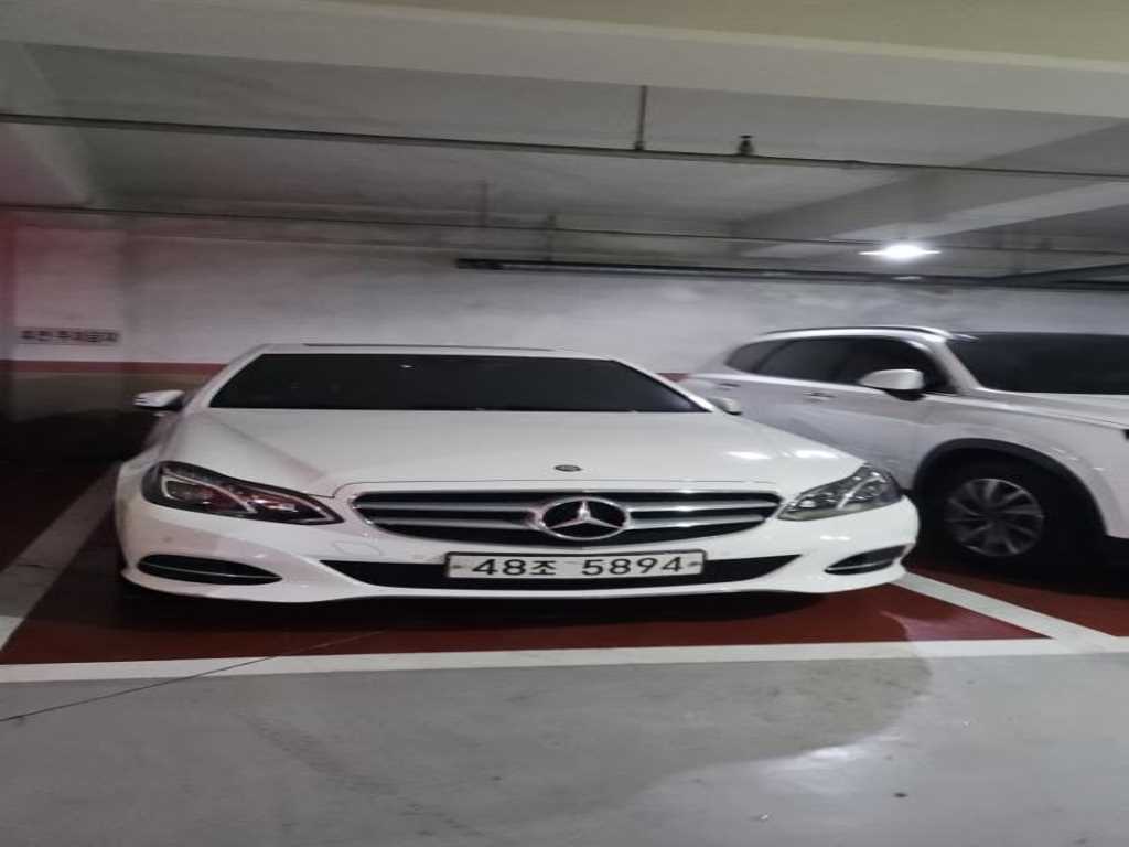Mercedes Benz E class