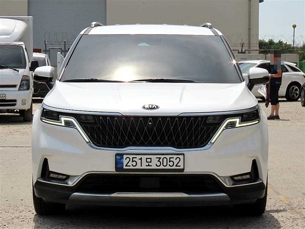 KIA Carnival 2020 — Zona Franca Iquique