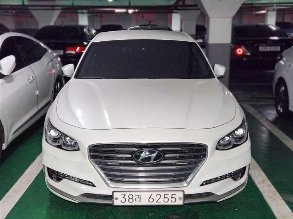 HYUNDAI Grandeur 2018 — Zona Franca Iquique
